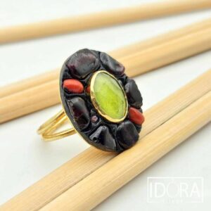 Сребърен пръстен: "Етерия"оливин, гранат,корал,рубин