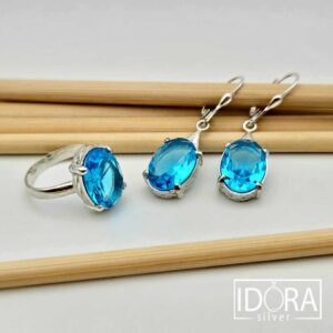 Сребърно съчетание: "Циан"синтетичен топаз