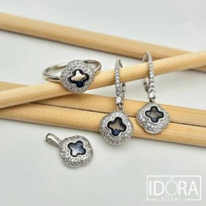 Сребърно съчетание: "Дарена"циркони