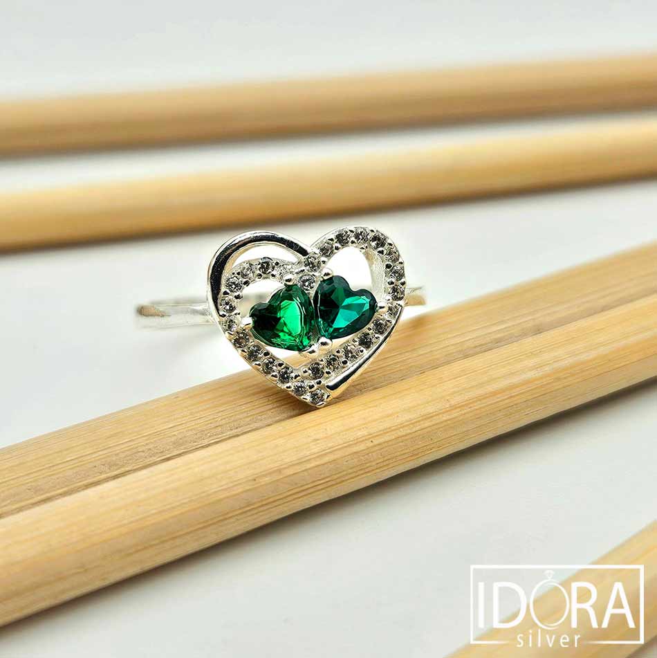 Сребърен пръстен: "Зелен Допир"циркон