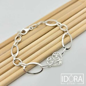 Сребърна гривна: "Окована обич"сърце