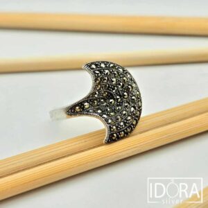 Сребърен пръстен: "Пелерина"марказити,стил,шик