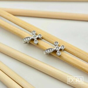 Сребърни обеци: "Кръстчета"циркони